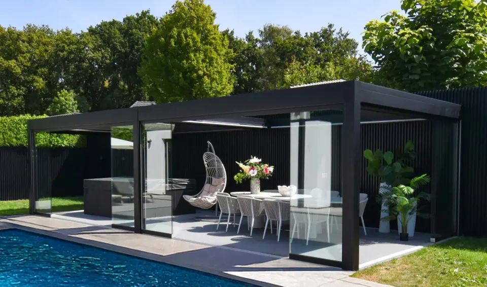 Diamond Advanced louvred roof by a swimming pool